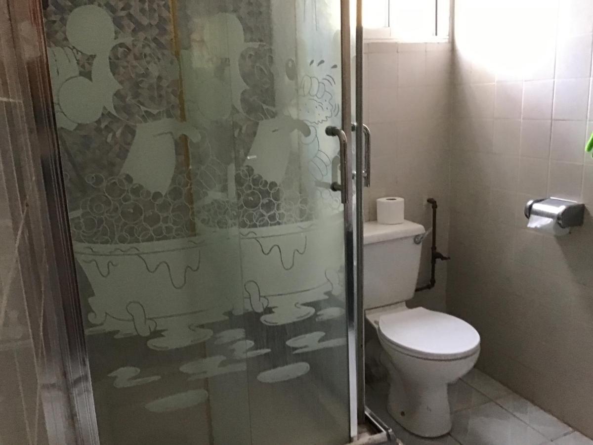 Anns Guesthouse Bakaugambia Kültér fotó