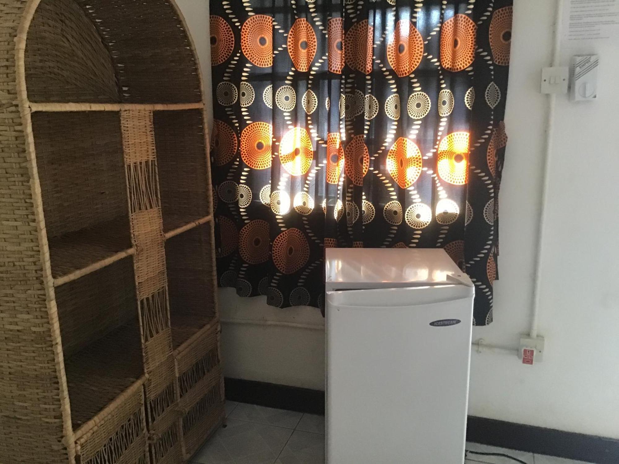 Anns Guesthouse Bakaugambia Kültér fotó