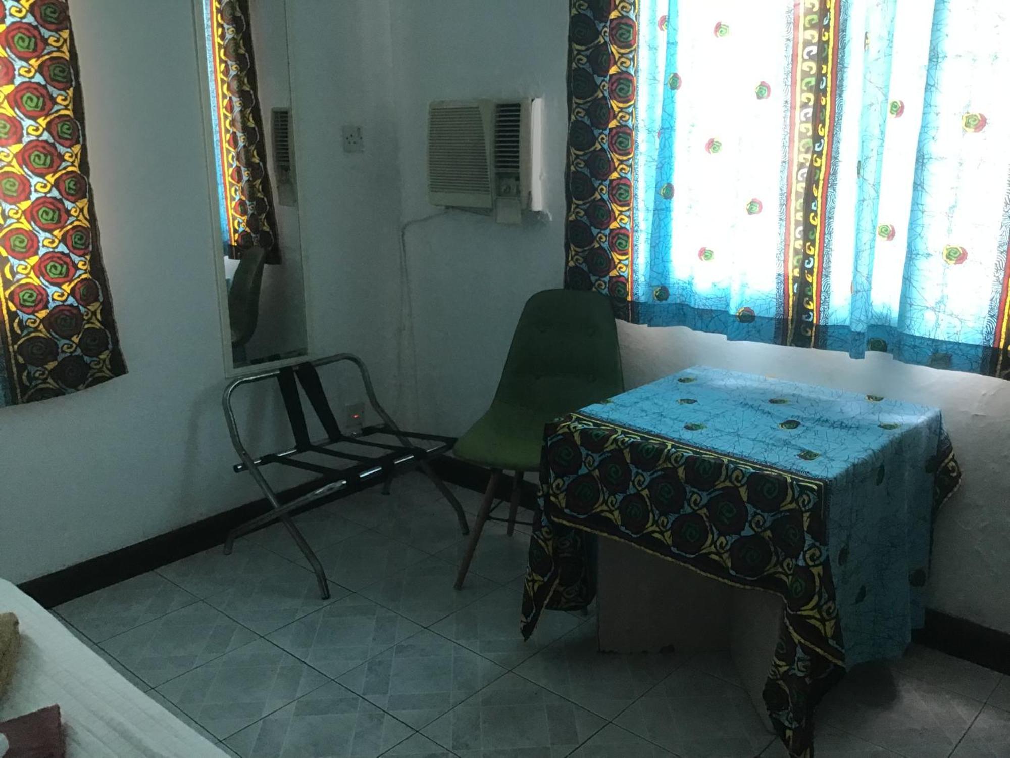 Anns Guesthouse Bakaugambia Kültér fotó