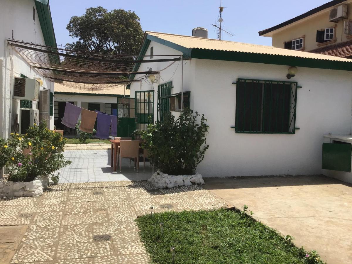 Anns Guesthouse Bakaugambia Kültér fotó
