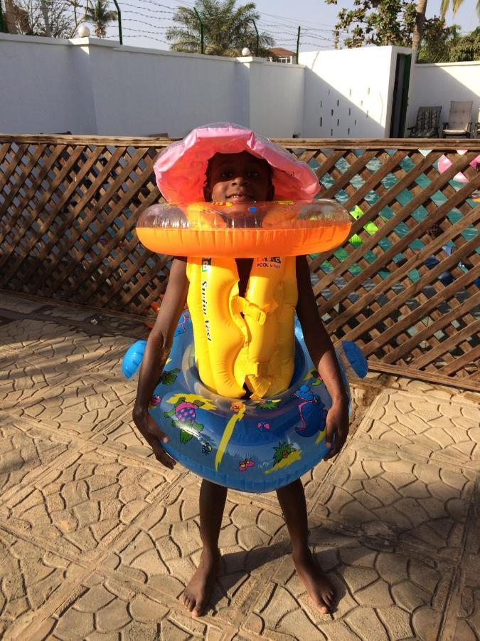 Anns Guesthouse Bakaugambia Kültér fotó