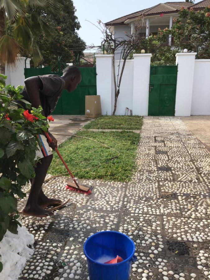 Anns Guesthouse Bakaugambia Kültér fotó